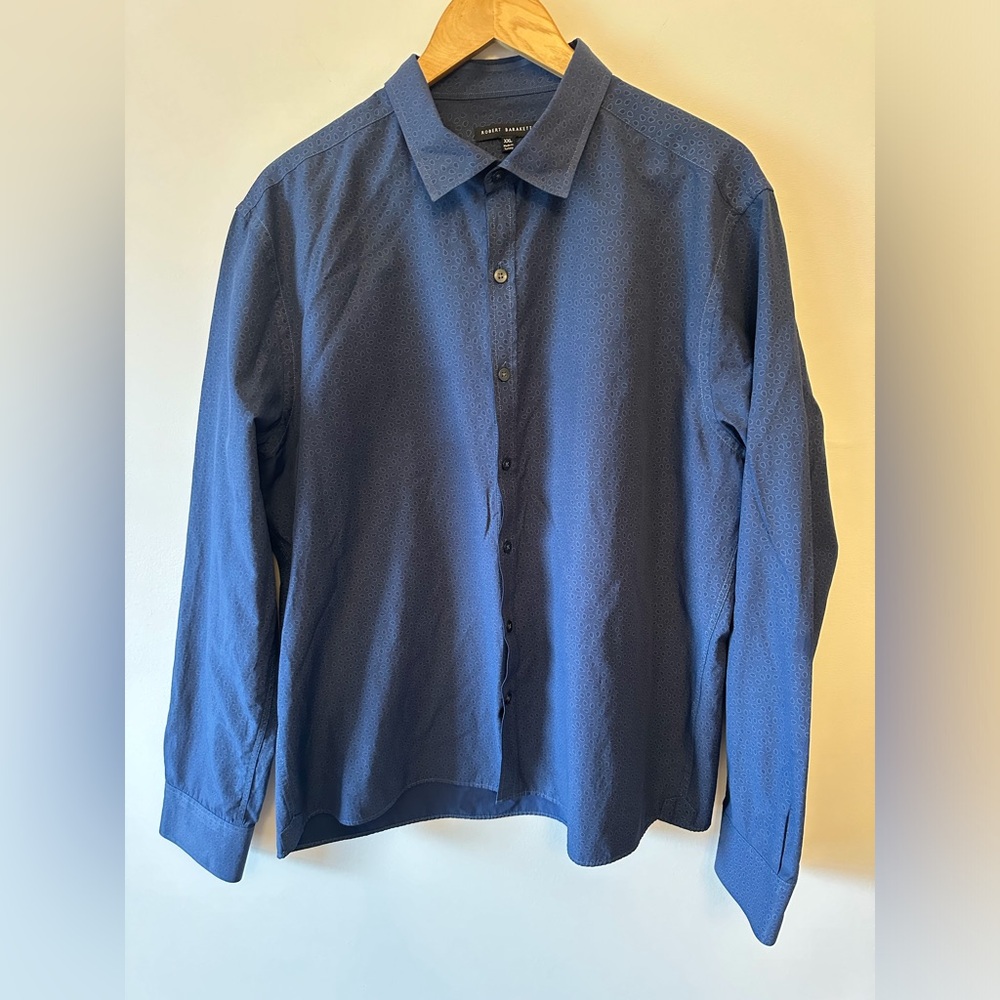 Robert barakett button up blue shirt. Size XXL. Good condition.